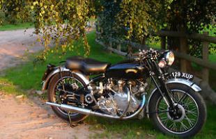 Vincent Rapide series C 1951 motorbike