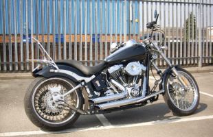 Custom Fat Tail Lowrider with Harley 1450cc powertrain motorbike