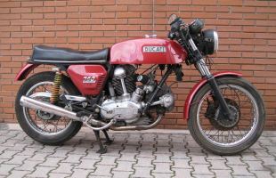 Ducati 750 GT 1974 - for restoration - project motorbike
