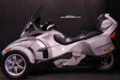 CAN-AM SPYDER RT TOURING, Rare MANUAL, ELKA SHOCKER 3,400 Miles for sale