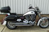 2010 Victory Kingpin Tour. one owner. service history. stage one for sale