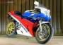 Picture 2 - Honda RC30 RVF 750, 4500 Miles Beautiful Classic motorbike