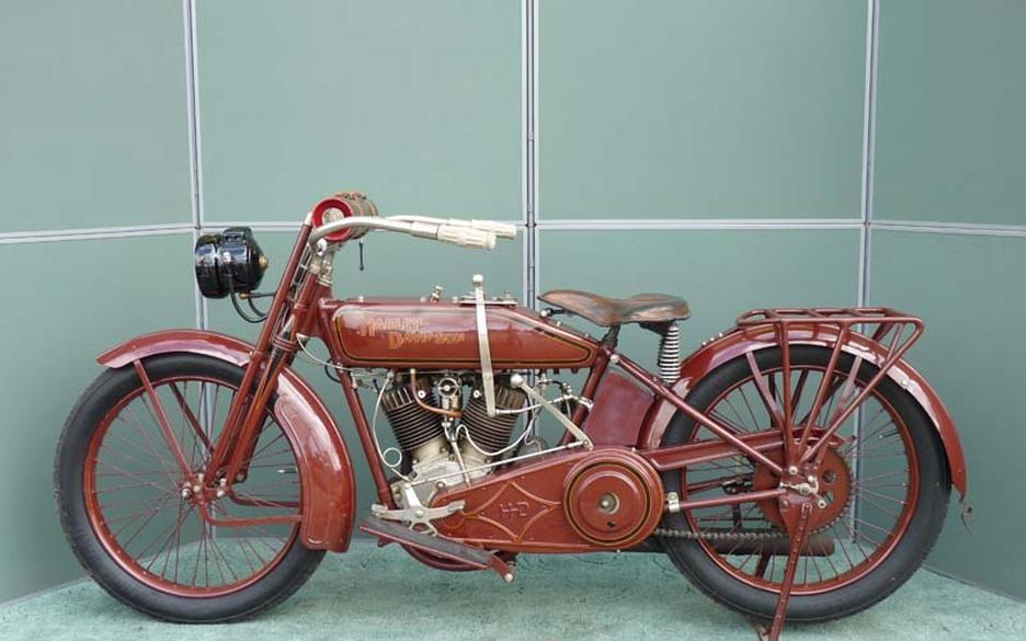 1917 Harley-Davidson 1000cc V-Twin motorbike