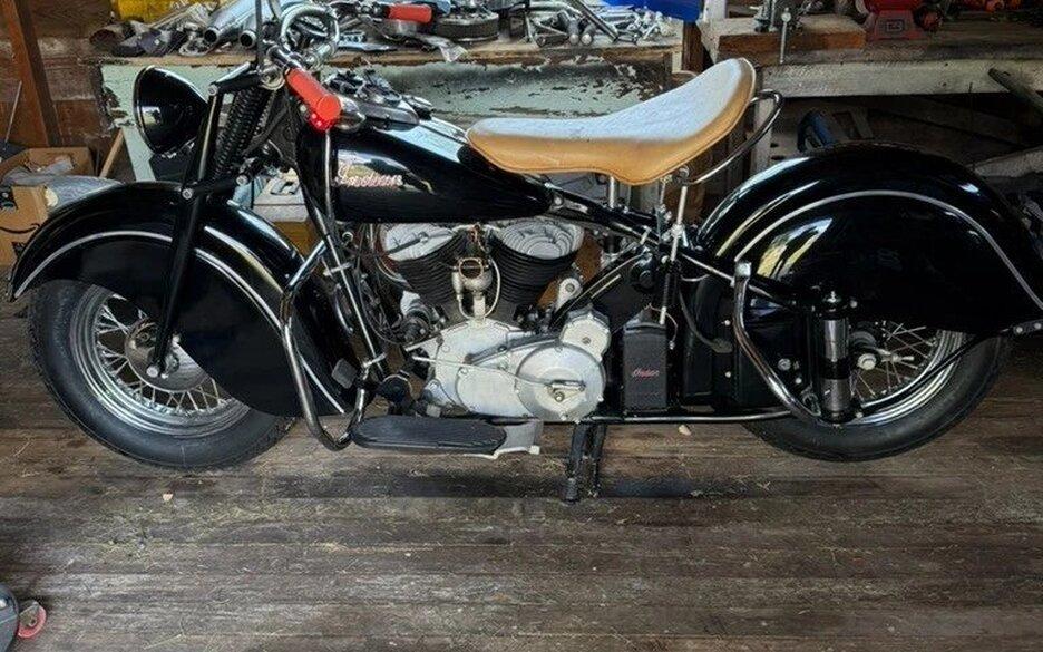 1947 Indian Chief, in Black, VIN 3478497 motorbike