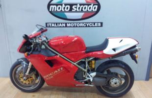 Ducati 916SP motorbike