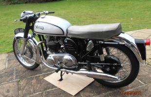 Norton 650 SS 1961 Featherbed, all original with matching numbers, low miles. motorbike
