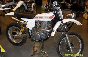 Yamaha HL500 twinshock motorbike
