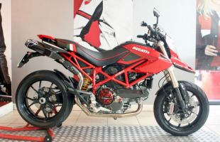 2008 Ducati Hypermotard 1100 S Special 3129 Miles Show Winner Loaded With Extras motorbike