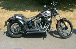 2011 Harley-Davidson SOFTAIL Blackline - FXS motorbike
