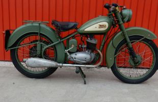 BSA BANTAM D1 1951 125cc motorbike
