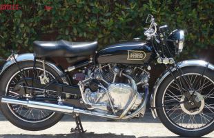 1948 Vincent Series B Rapide (F10AB/1/492) motorbike