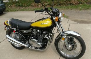 1973 Kawasaki Other, colour Yellow motorbike