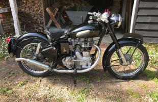Royal Enfield Bullet, 1950, 350 cc motorbike