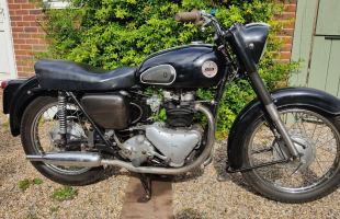 Ariel Huntmaster Twin 650cc, 1959, V5, New Carb, New Electronic Ignition motorbike