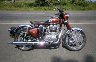Royal Enfield Classic CHROME 500. FOR NEW REGISTRATION...MODERN Classic motorbike