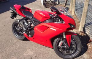 Ducati 1198 SUPERBIKE IN STUNNING CONDITION motorbike