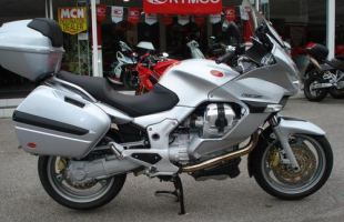 006 (06) MOTO GUZZI NORGE 1200T. SILVER. PANNIERS AND TOPBOX. 14500 miles. motorbike