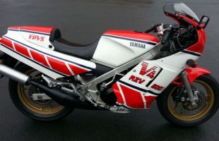 Yamaha RZV500R RD500 motorbike