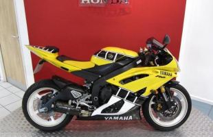 2011 '11' Yamaha YZF-R6 Kenny Roberts Replica R6 R-6 R motorbike