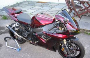 Yamaha R1, custom-show bike, one off, over 8 thousand spent, 2003 motorbike