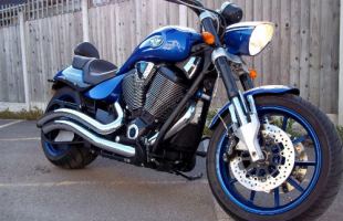 2009 Victory HAMMER S 1731cc. *** Loads of Extras *** motorbike