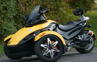 08/08 CAN-AM SPYDER GS SM5 HUGE SPEC WITH REVERSE & PRIVATE PLATE motorbike