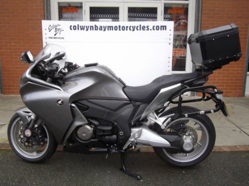 12 Honda Vfr 10 F Abs Dct Full Luggage Akrapovic Exhaust 12 Honda Vfr 10 F Abs Dct Full Luggage Akrapovic Exhaust