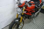 Picture 4 - Ducati Monster 1100 S, 59 plate immaculate condition motorbike
