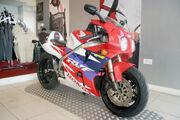 Picture 3 - Honda RC-45 RVF750 R-R, 20120 Miles, UK Bike motorbike