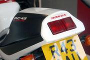 Picture 9 - Honda RC-45 RVF750 R-R, 20120 Miles, UK Bike motorbike