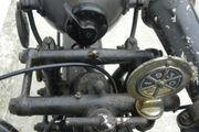 Picture 10 - Norton Model 20 Twinport 500cc OHV 1930 motorbike