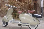 Picture 4 - Lambretta Scooter Innocenti LD 125 Series 1954 Italian Restored Rare motorbike