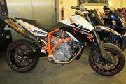 Picture 4 - KTM 990 Supermoto R motorbike