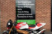 Picture 4 - Aprilia Tuono 1000 Factory Immaculate Example motorbike