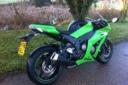 Picture 3 - Kawasaki ZX10R ZX 1000 JBF motorbike
