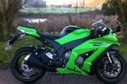 Picture 4 - Kawasaki ZX10R ZX 1000 JBF motorbike