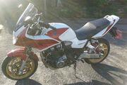 Picture 3 - 2009 Honda CB1300S motorbike