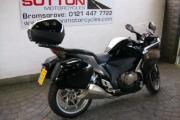 Picture 2 - Honda VFR 1200 F-C, 1 Owner, Full Luggage, 1028 Miles motorbike