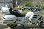 Picture 3 - Honda Goldwing GL1800 A-6 and Matching Squire D21 Trailer motorbike
