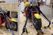 Picture 2 - Boss Hoss motorbike
