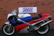 Picture 4 - Honda RC30 750 Good Honest example motorbike