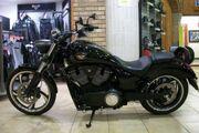 Picture 4 - Victory Vegas 8Ball motorbike