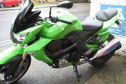 Picture 4 - 2009 Kawasaki ZR 1000 B8F motorbike