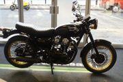 Picture 3 - Kawasaki W800 SE, Stunning Looking Special Edition motorbike