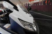 Picture 6 - 2010 Suzuki GSXR 750 L0 IN White motorbike