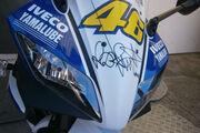 Picture 5 - 2013 Yamaha YZF-R125 Limited Edition Valentino Rossi Race Replica motorbike