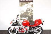 Picture 4 - Suzuki Motorbike RGV 250 SP Lucky Strike Stunning Example motorbike