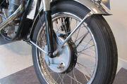 Picture 10 - BSA Gold Star Classic motorbike