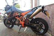 Picture 8 - KTM 950 SMR motorbike