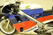 Picture 3 - 1991 Honda VFR 750 RC30 original & very low mileage example, just 2 owners motorbike